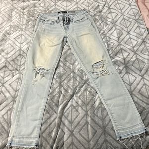 Light blue Aeropostale cropped jeggings in size 0